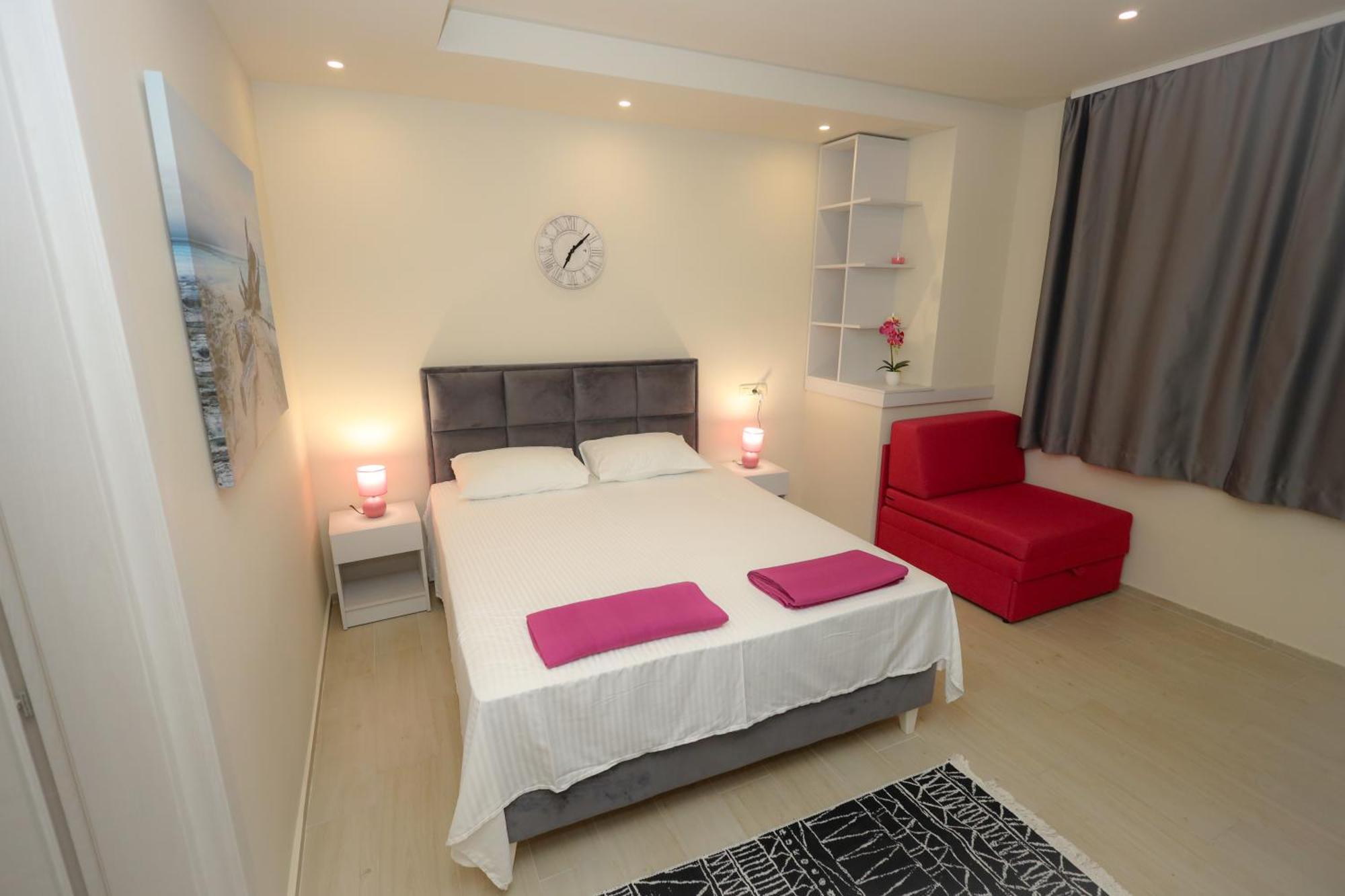 Apartments Milanovic Herceg Novi Pokoj fotografie