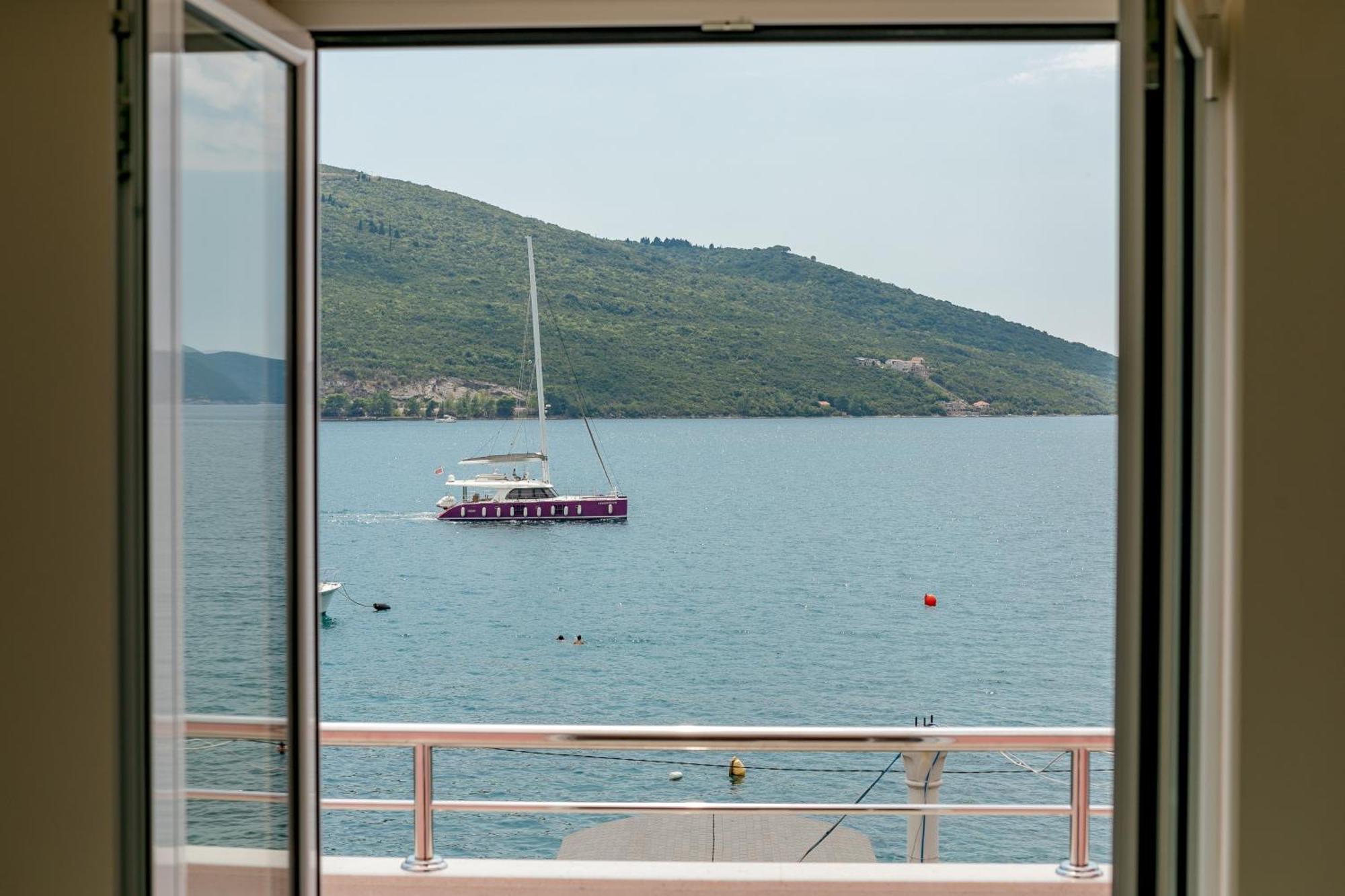 Apartments Milanovic Herceg Novi Pokoj fotografie