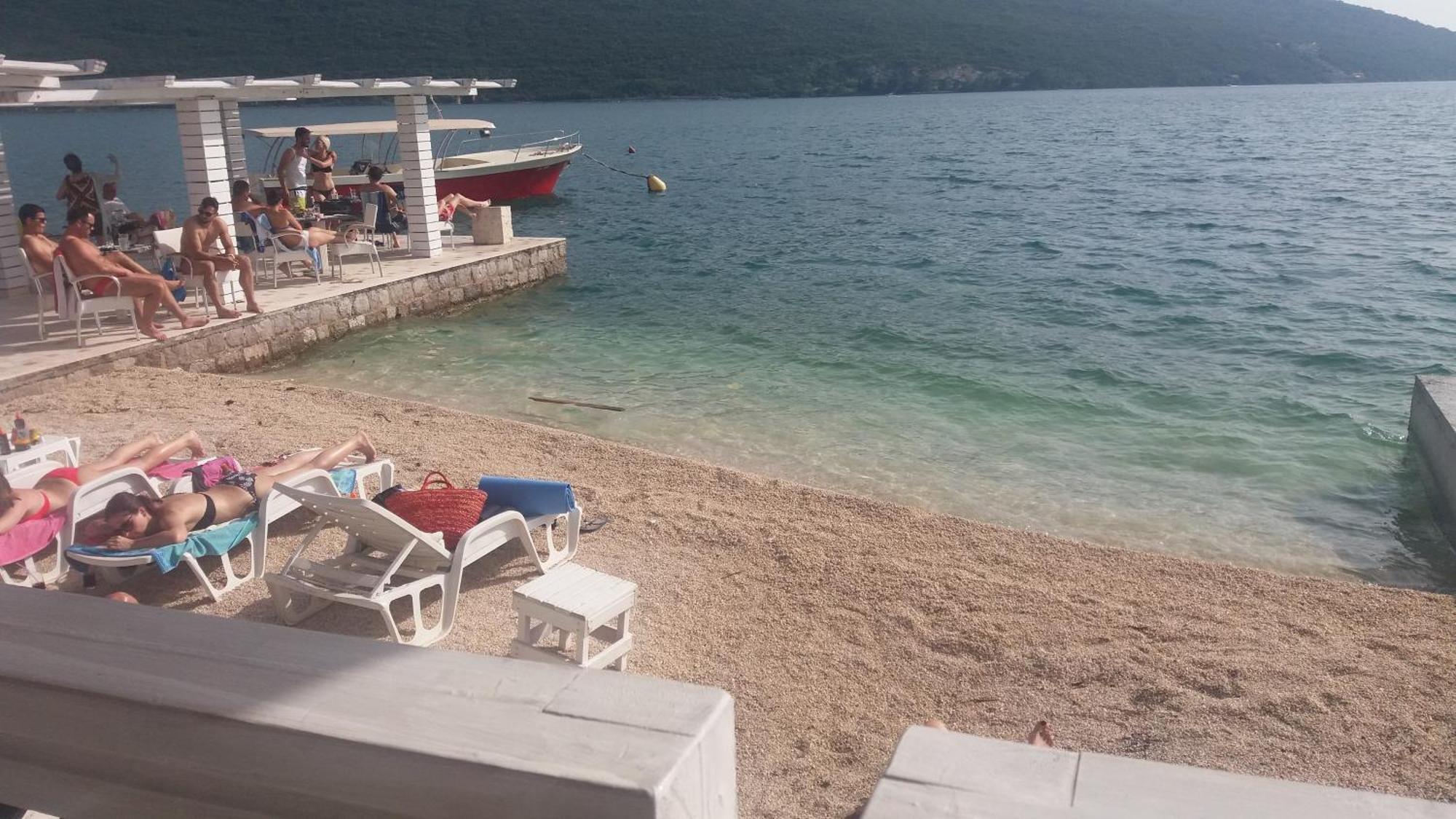 Apartments Milanovic Herceg Novi Pokoj fotografie