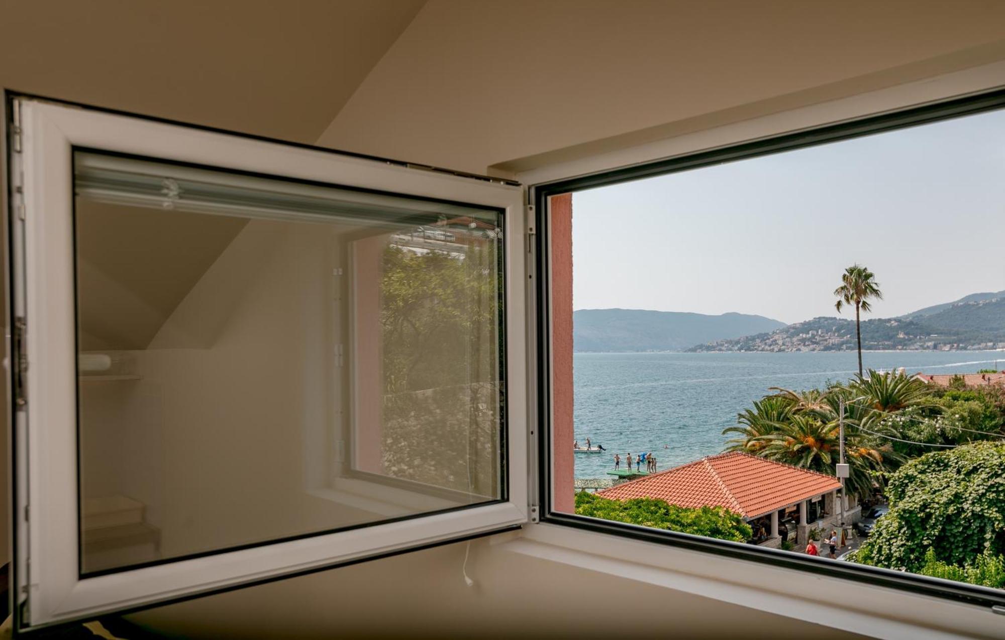Apartments Milanovic Herceg Novi Pokoj fotografie