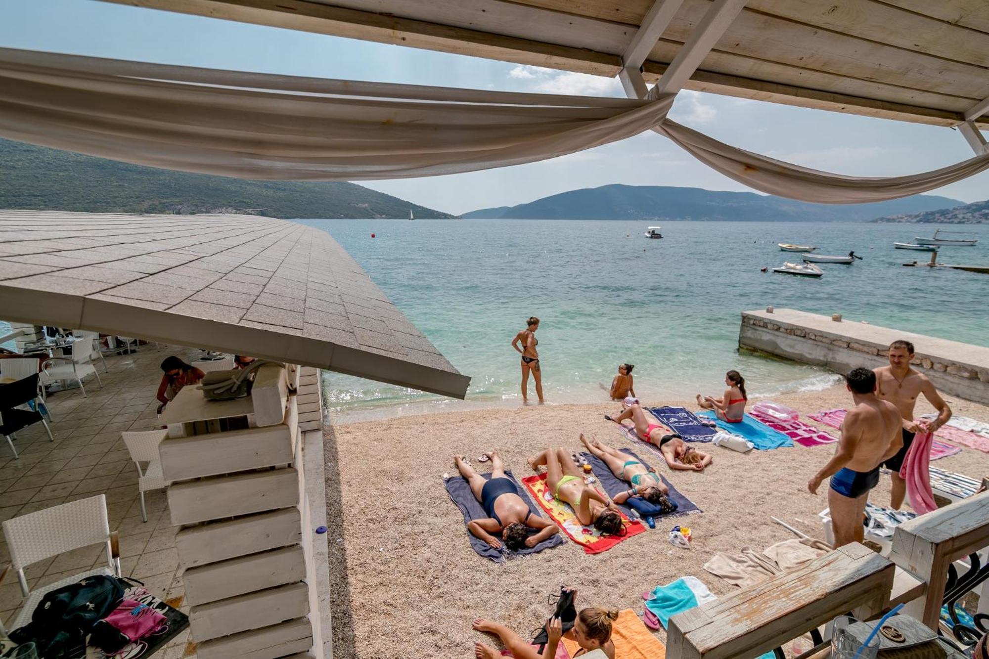 Apartments Milanovic Herceg Novi Pokoj fotografie